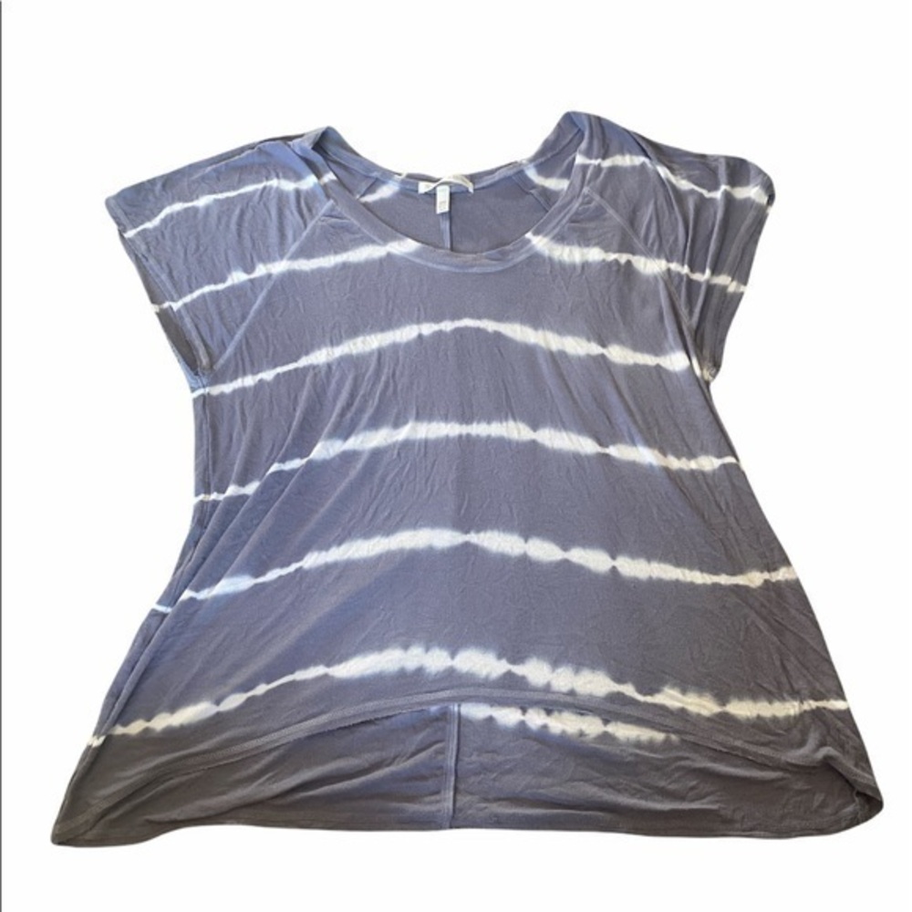 Victoria’s Secret shirt size M